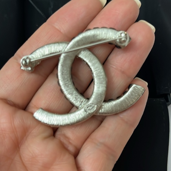 Baguette Black & Crystal CC Brooch - Picture 4 of 5